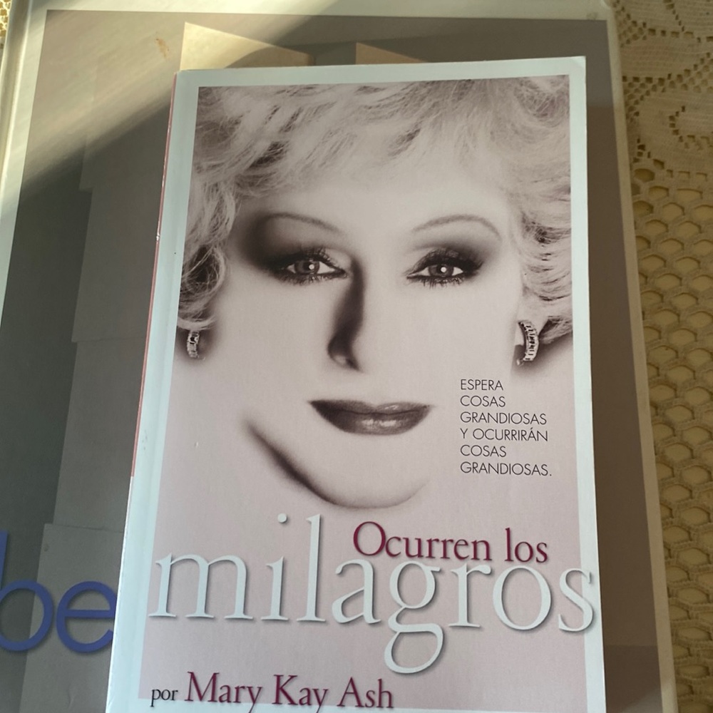 Book New Spanish Edition Mary Kay Occurrence Los Milagros by Mary Kay Ash